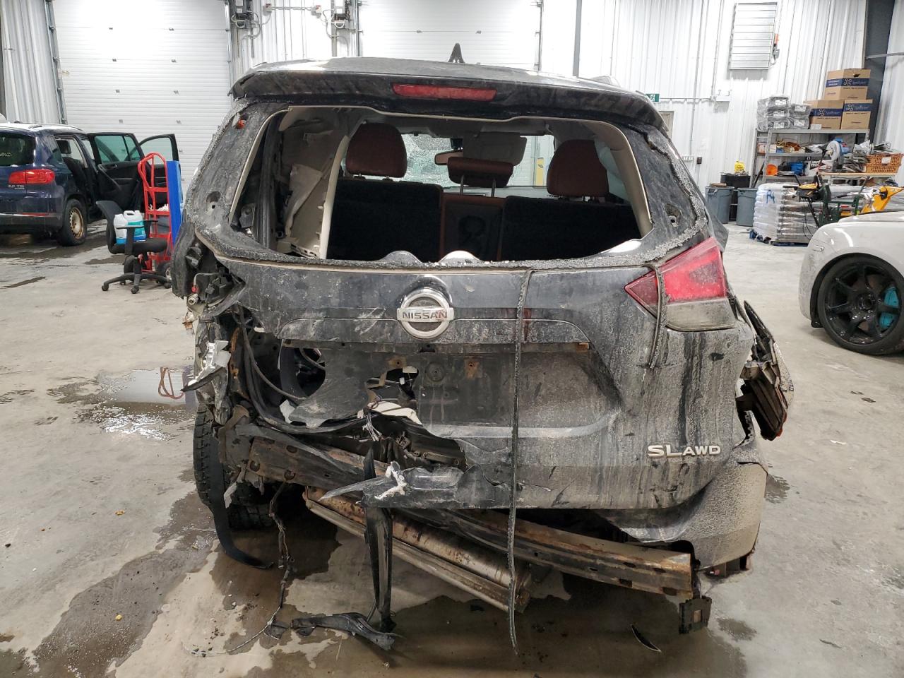 JN8AT2MV4JW329557 NISSAN ROGUE 2018