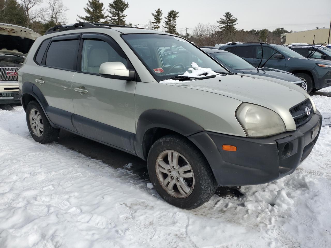 2007 Hyundai Tucson - Image 4