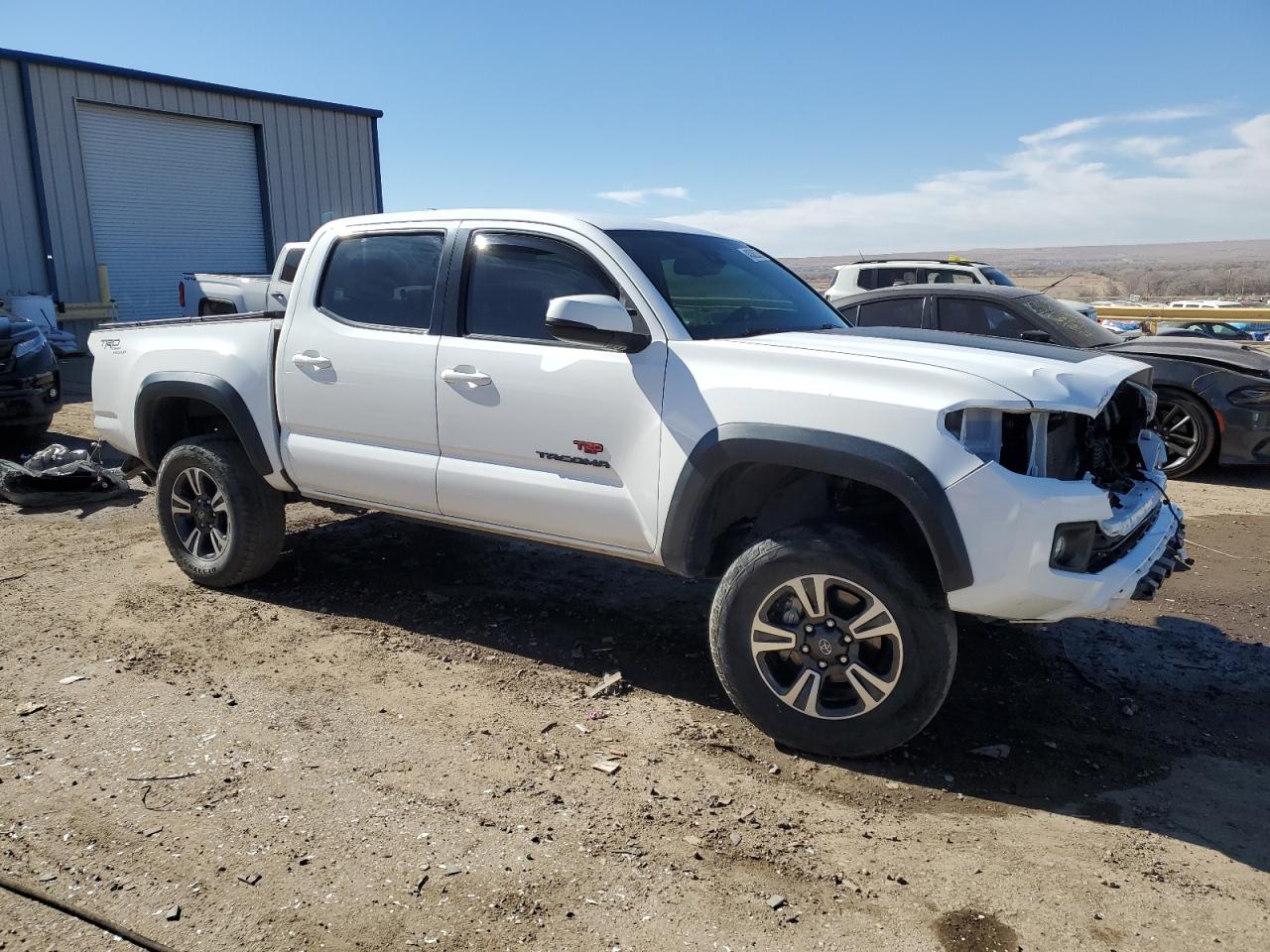 2018 Toyota Tacoma - Image 4