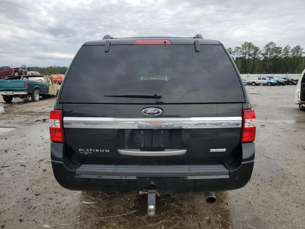 2016 Ford Expedition - Image 6