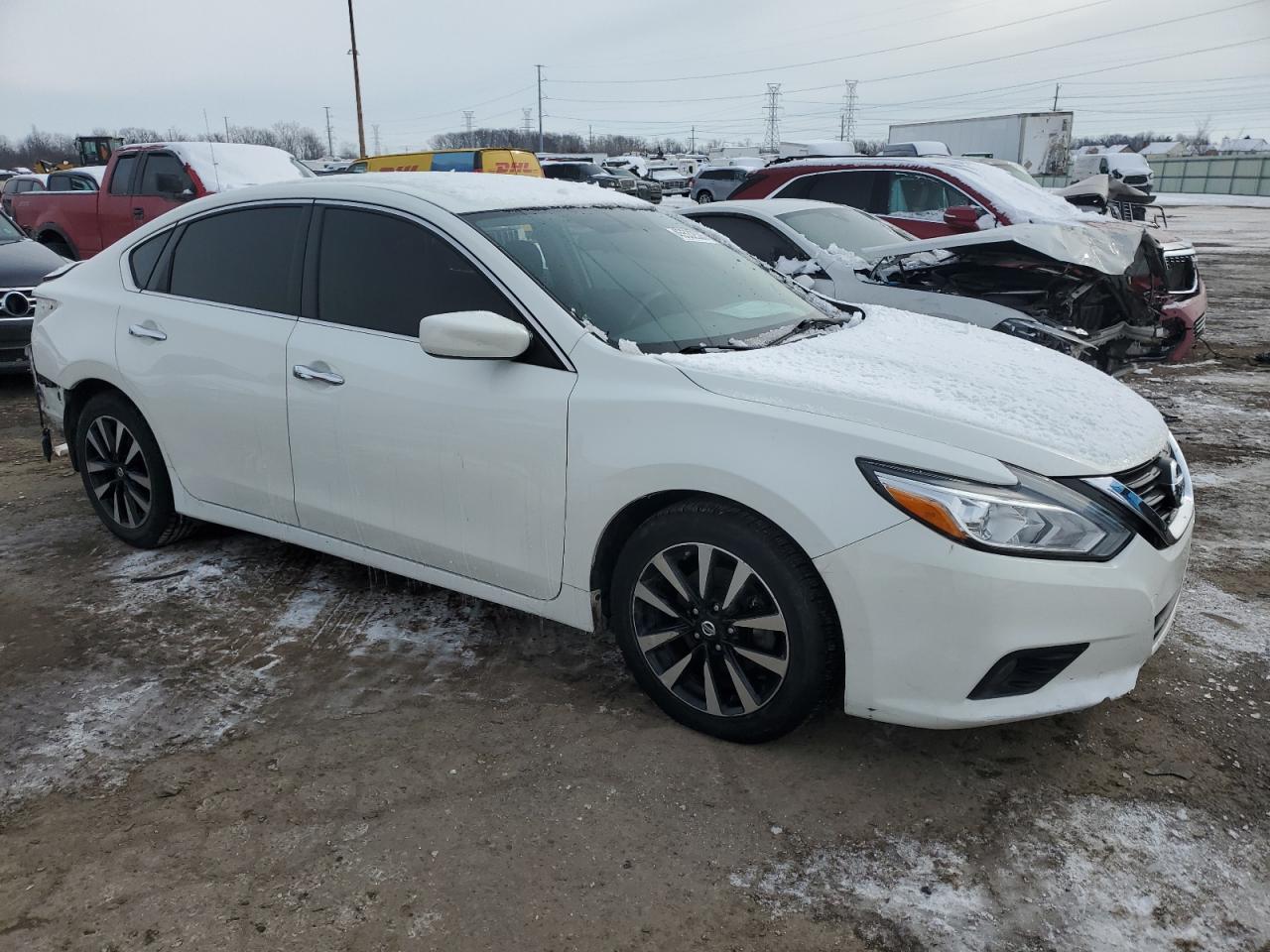 2018 Nissan Altima - Image 4