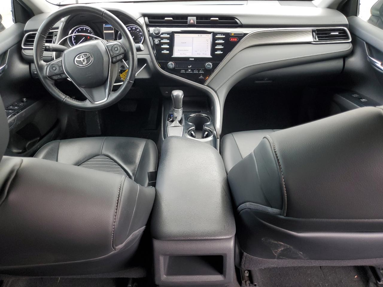 2020 Toyota Camry - Image 8