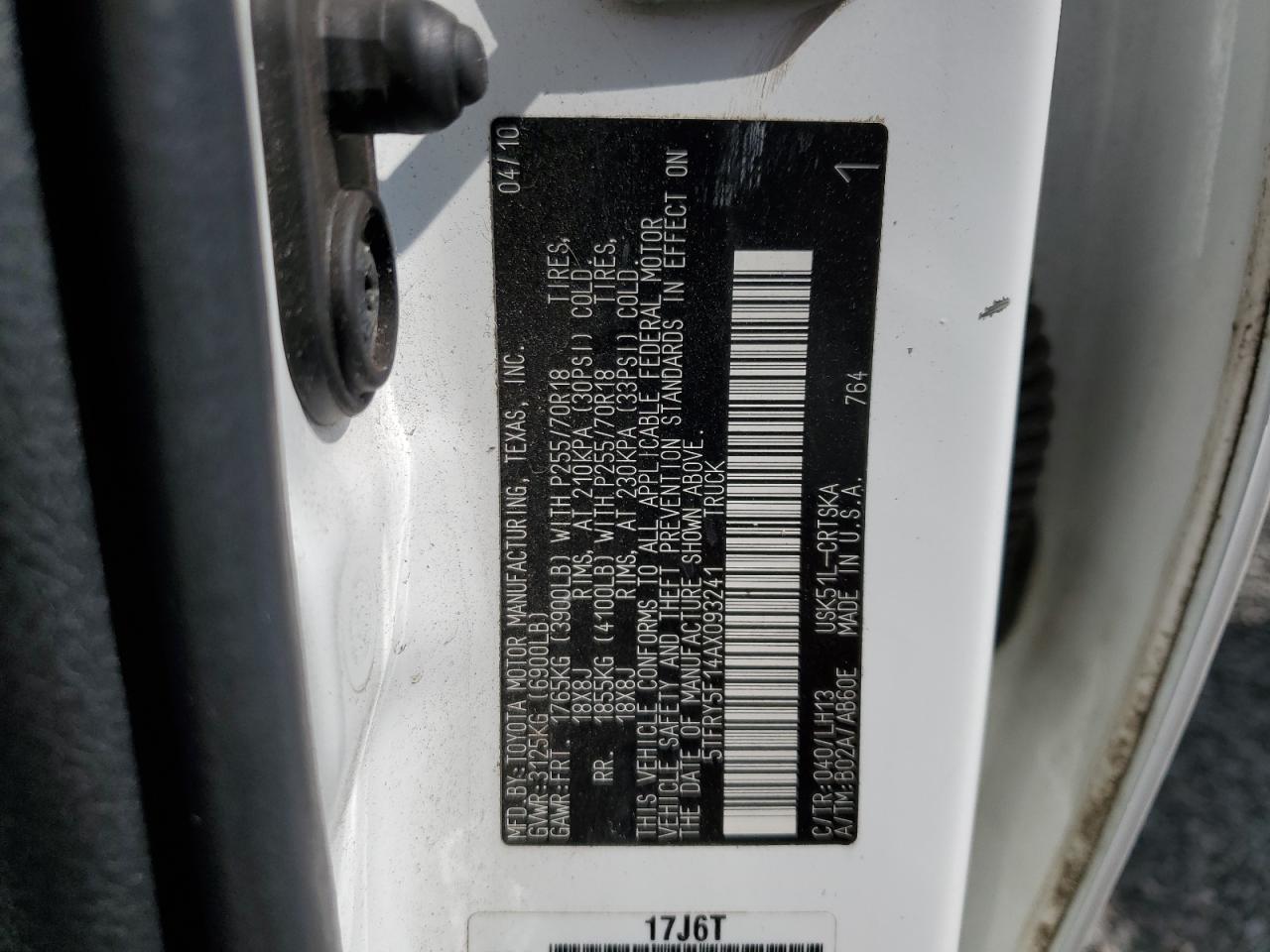 2010 Toyota Tundra - Image 12