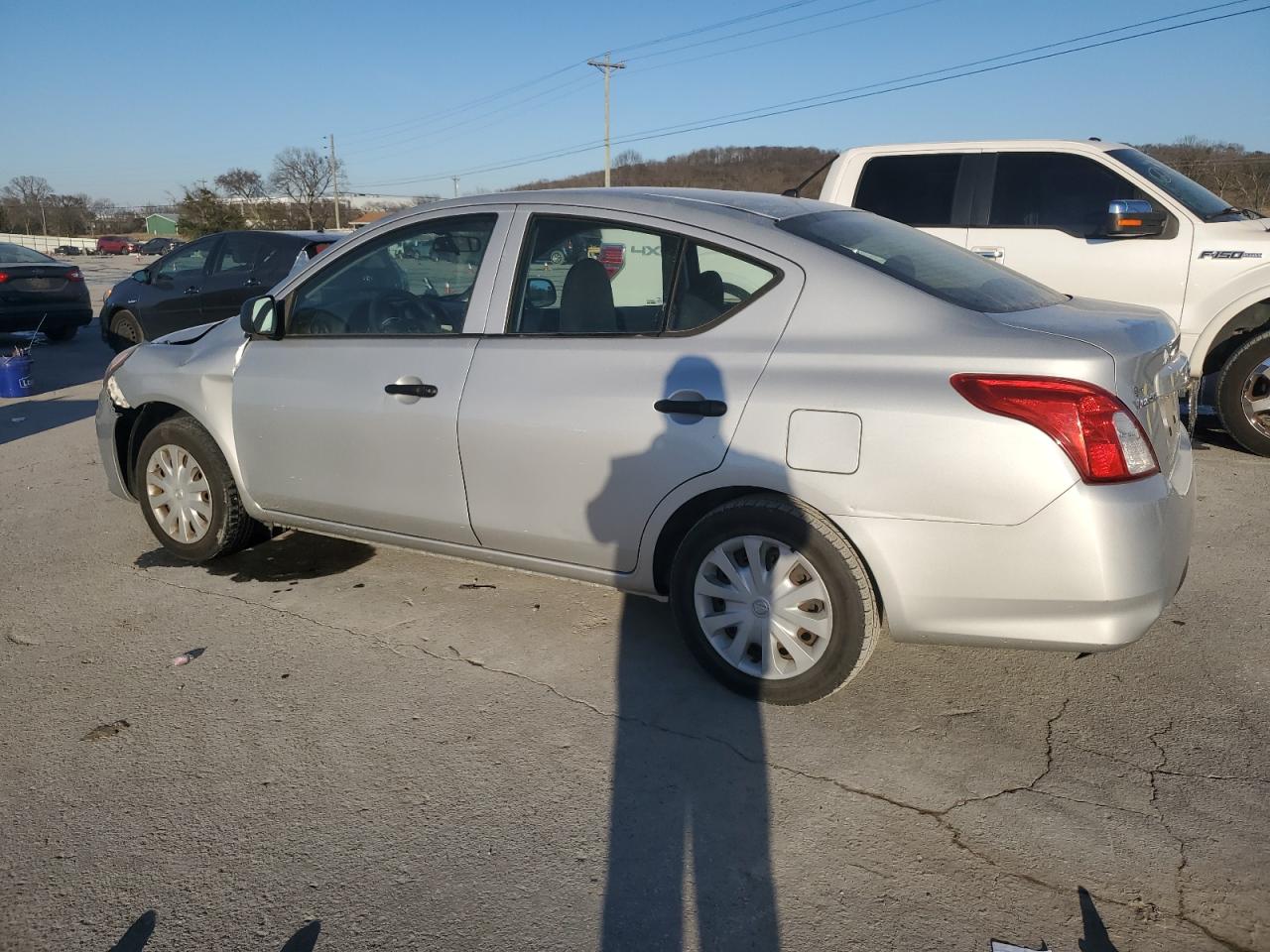 2015 Nissan Versa - Image 2