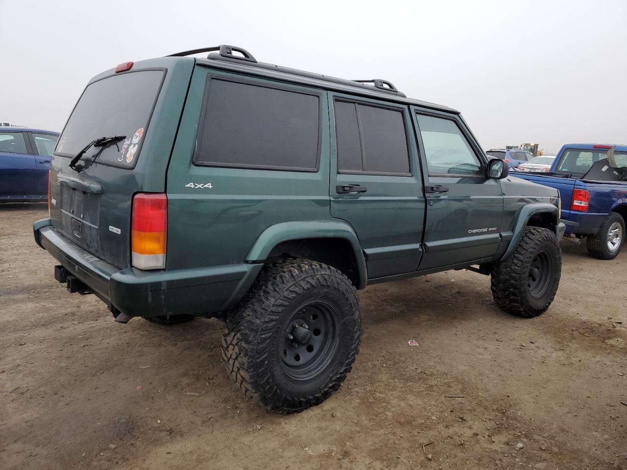 2001 Jeep Grand Cherokee - Image 3