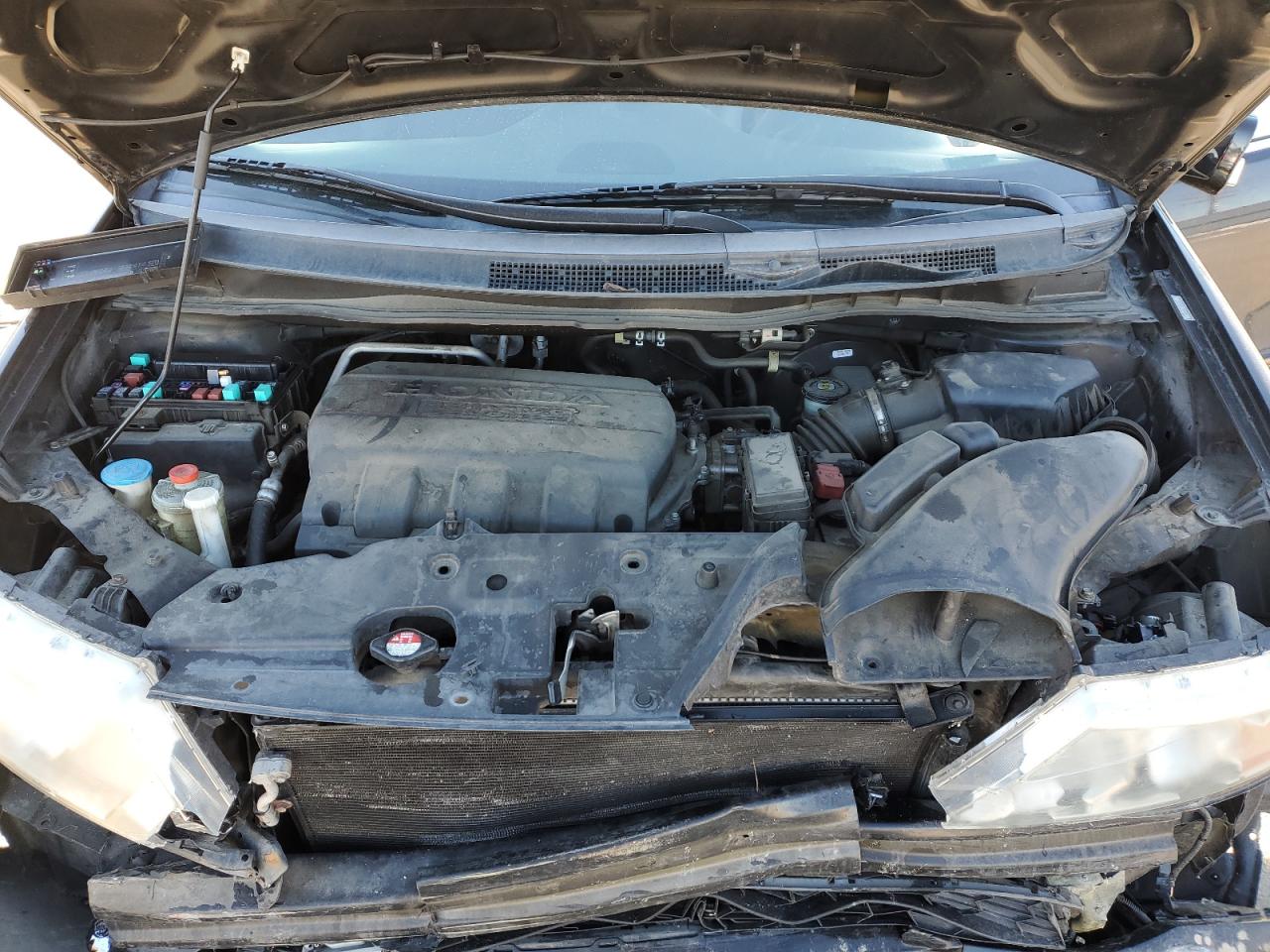 2012 Honda Odyssey - Image 13