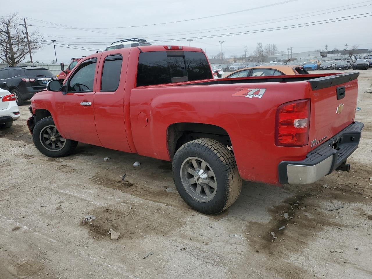 2009 Chevrolet Silverado - Image 2