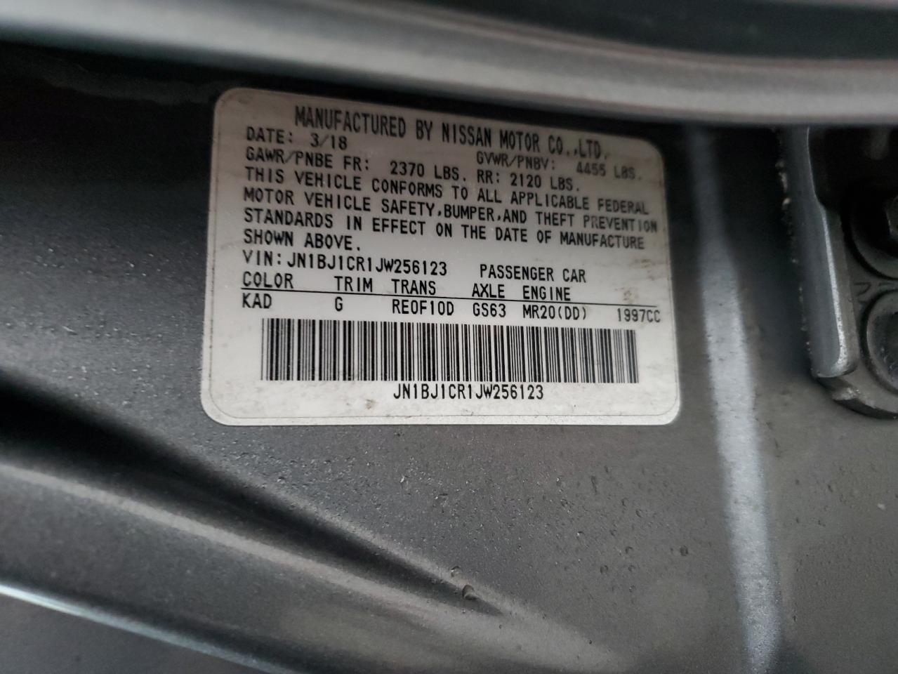 JN1BJ1CR1JW256123 NISSAN ROGUE 2018