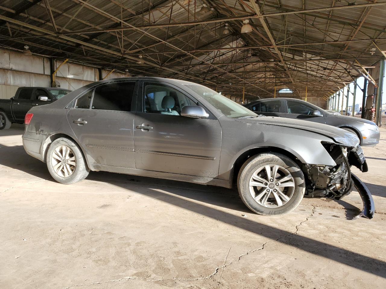 2009 Hyundai Sonata - Image 4