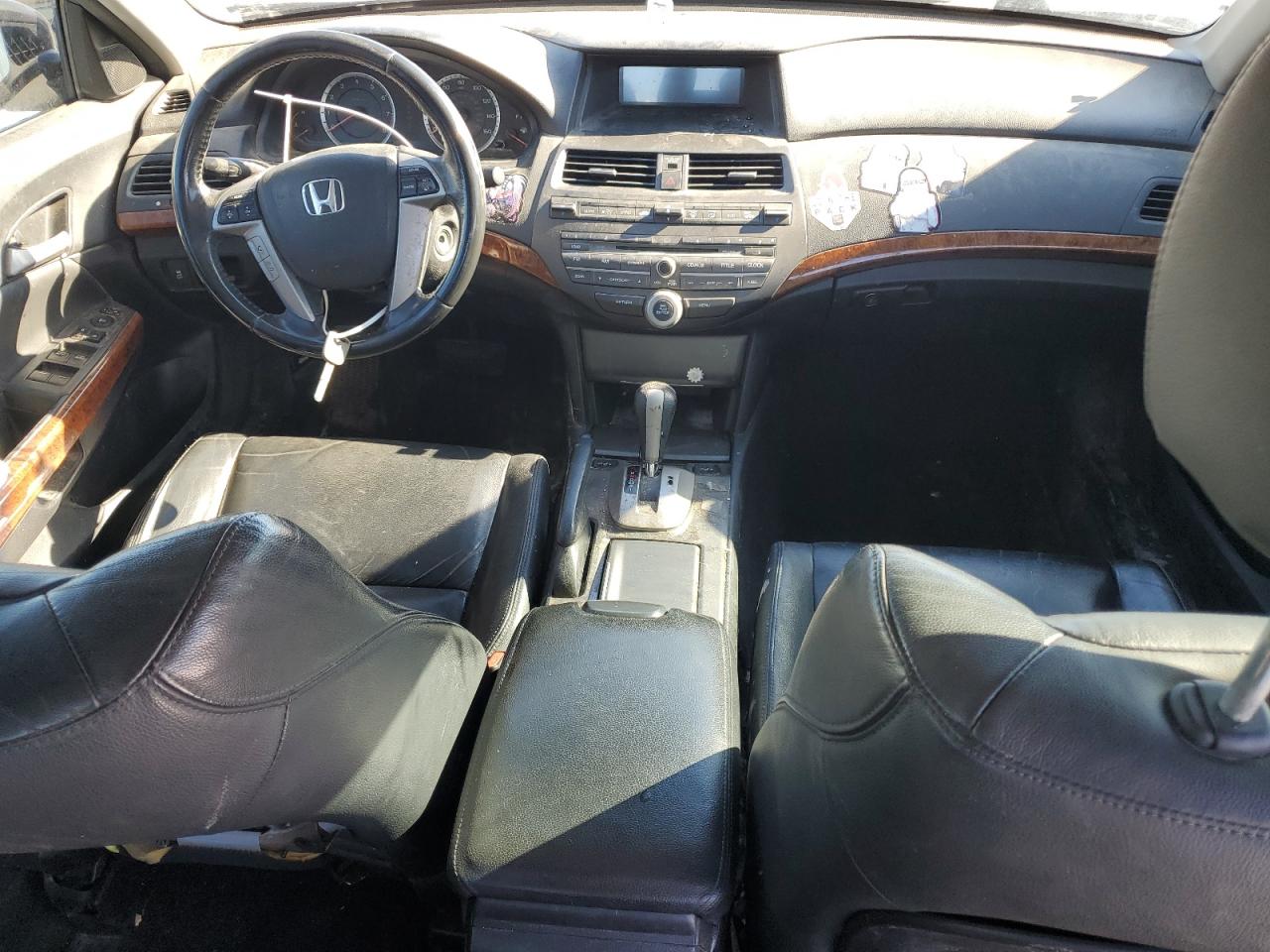 2011 Honda Accord - Image 8
