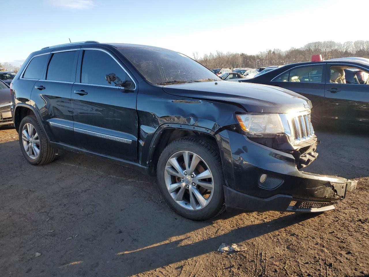 2013 Jeep Grand Cherokee - Image 4