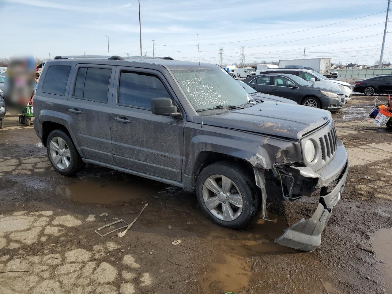 2016 Jeep Liberty (Patriot) - Image 4