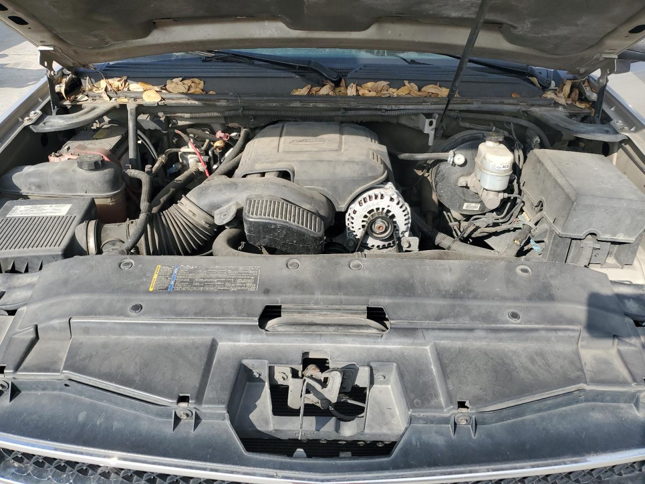 2008 Chevrolet Suburban C1500 Ls VIN: 1GNFC16028R257139 Lot: 42393525