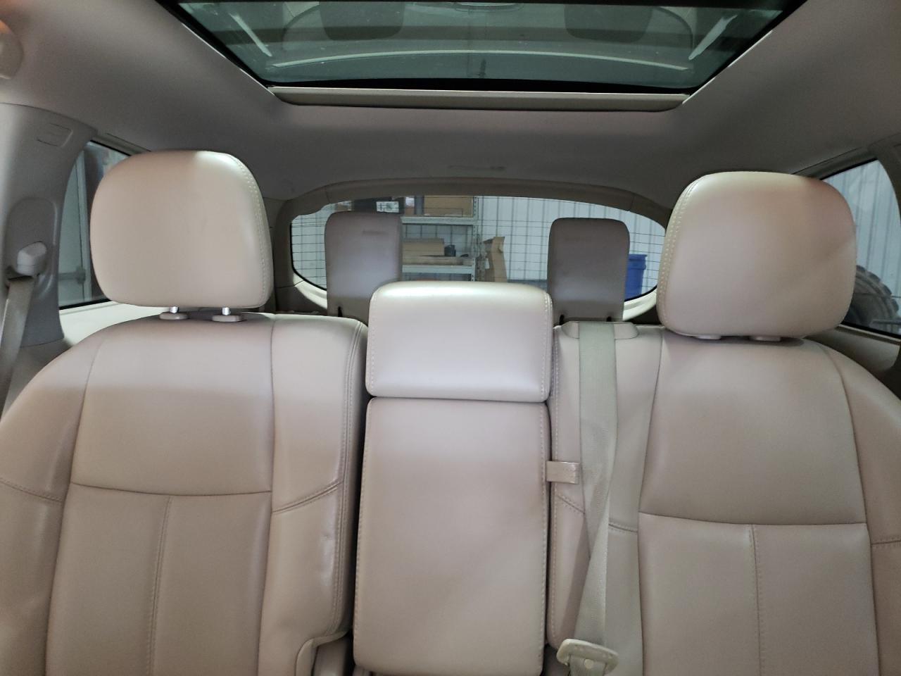 2014 Nissan Pathfinder - Image 10