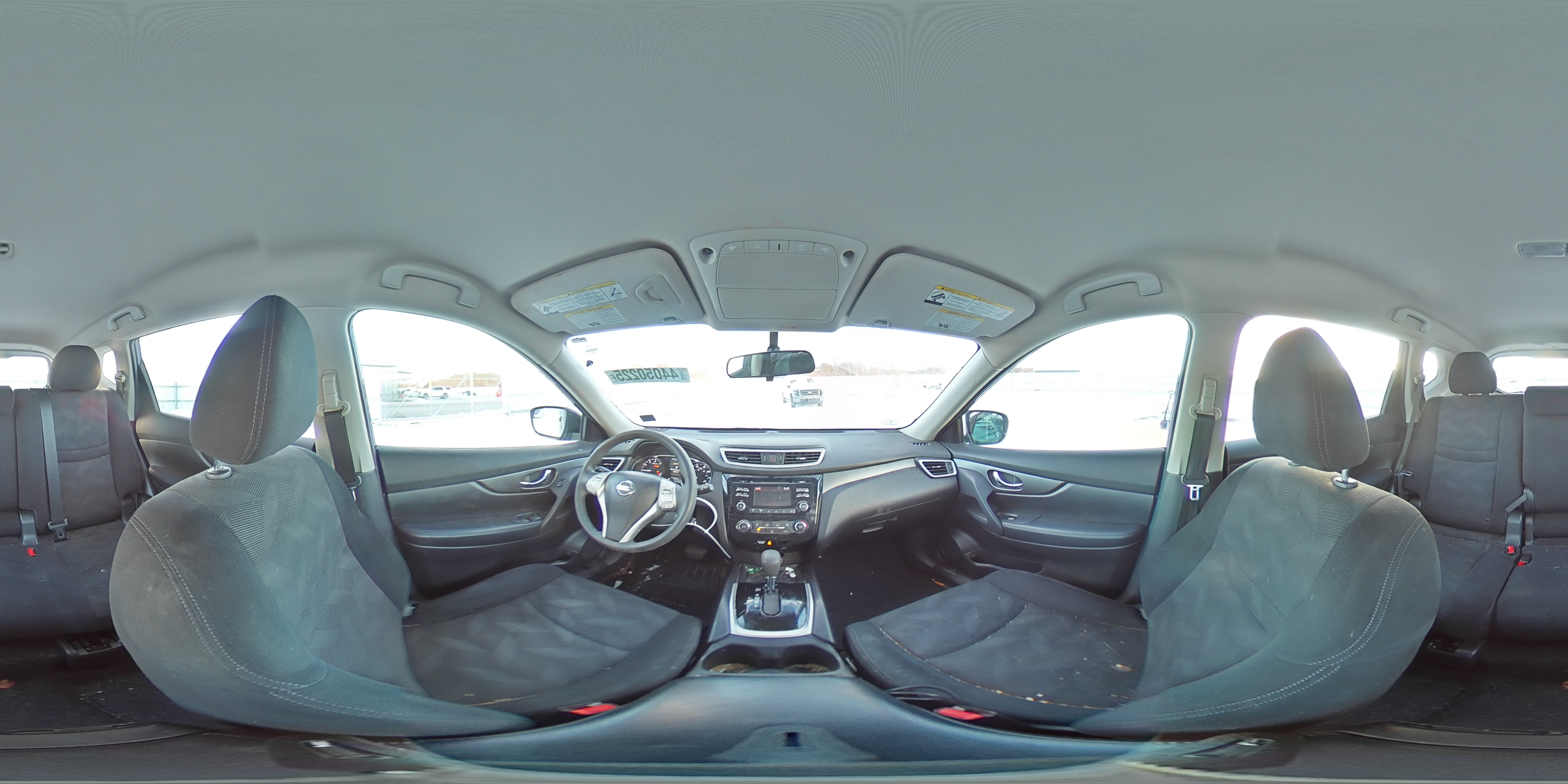 2015 Nissan Rogue - Image 14
