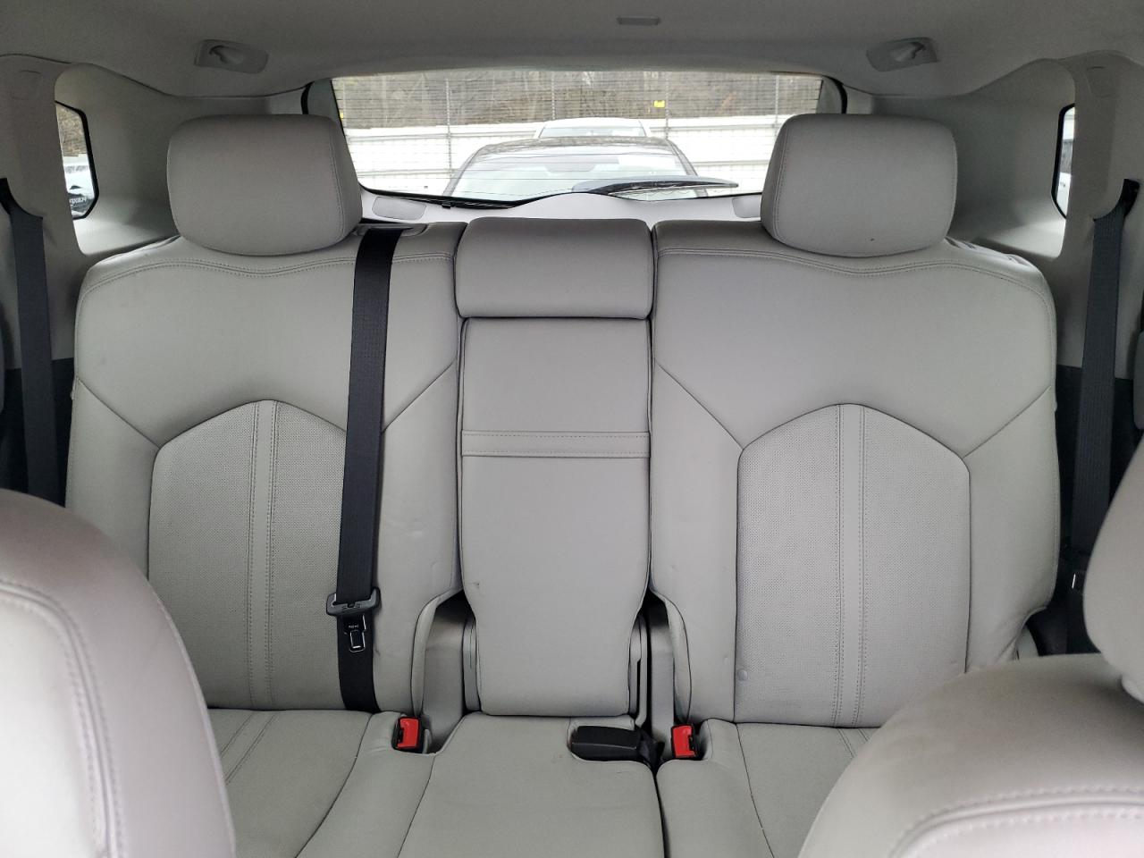 2013 Cadillac SRX - Image 10