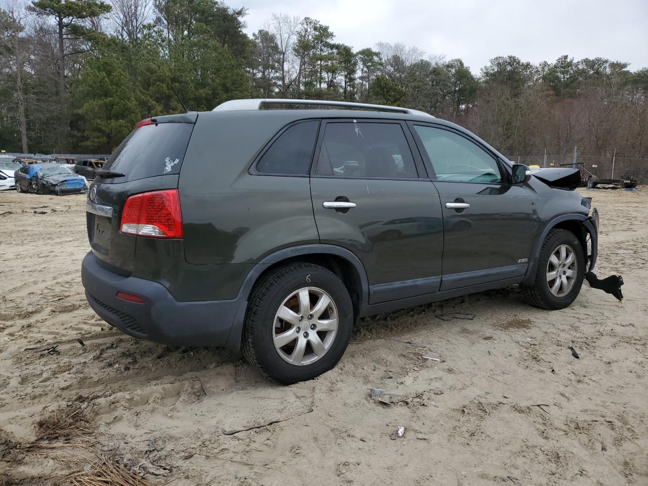 2011 Kia Sorento - Image 3