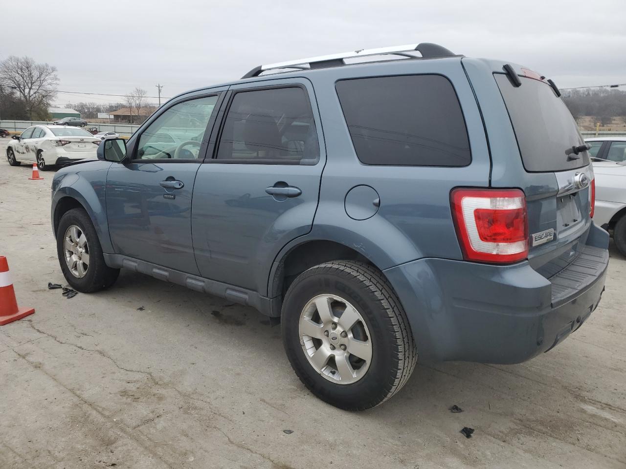 2012 Ford Escape - Image 2