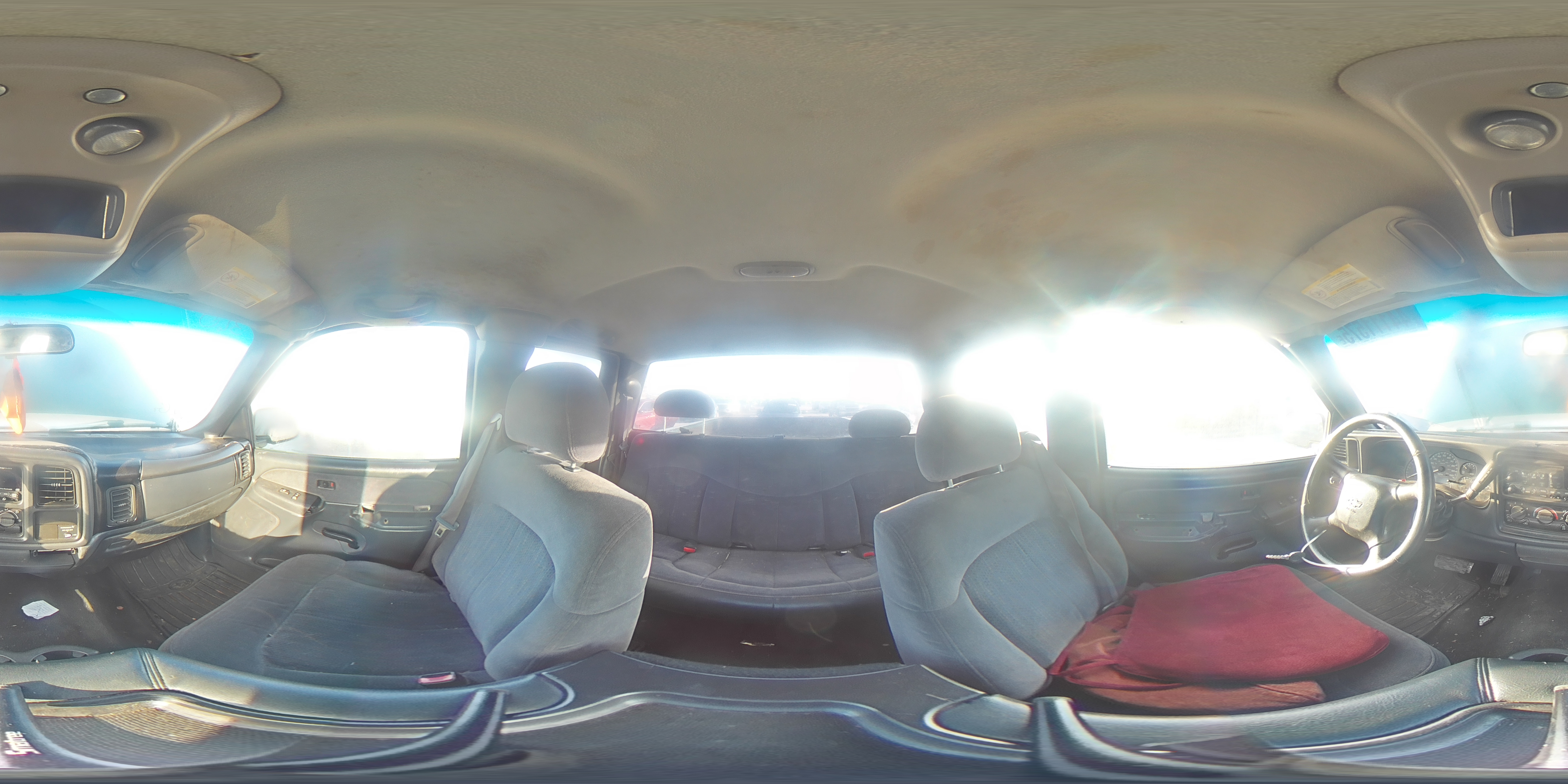 2002 Chevrolet Silverado - Image 12