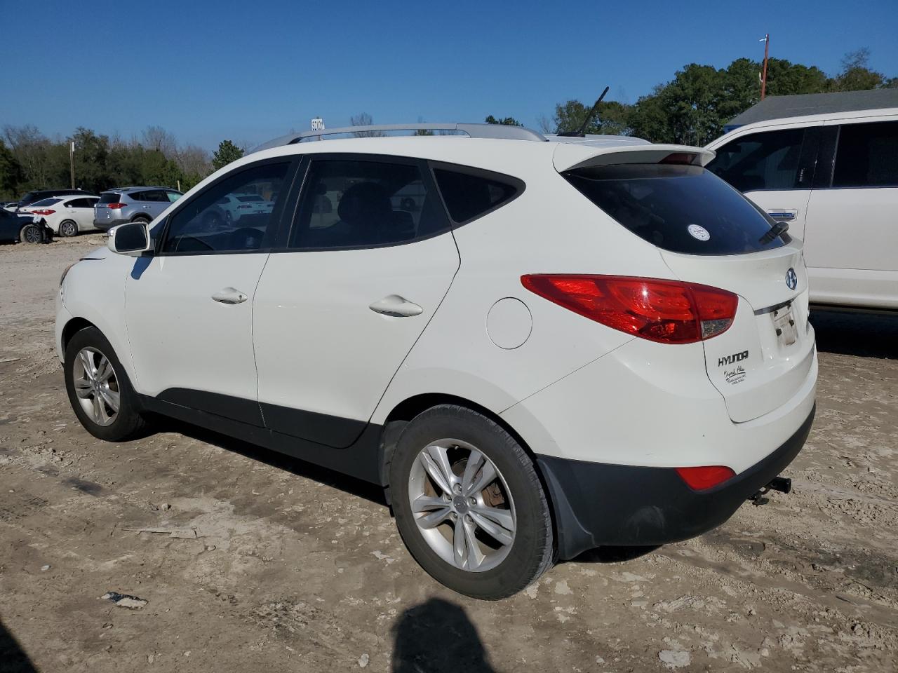2013 Hyundai Tucson - Image 2