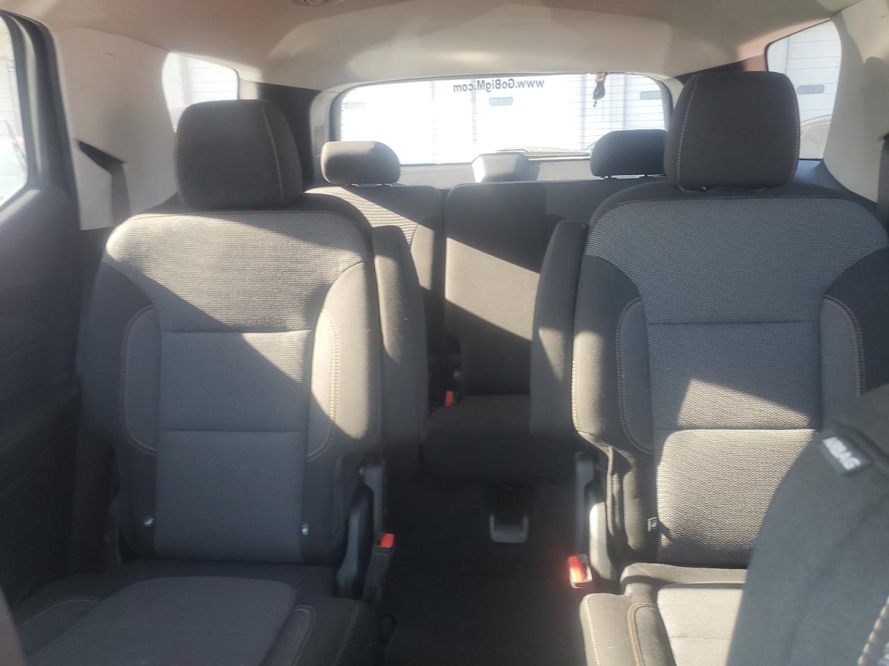 1GNERGKW1KJ130525 CHEVROLET TRAVERSE 2019