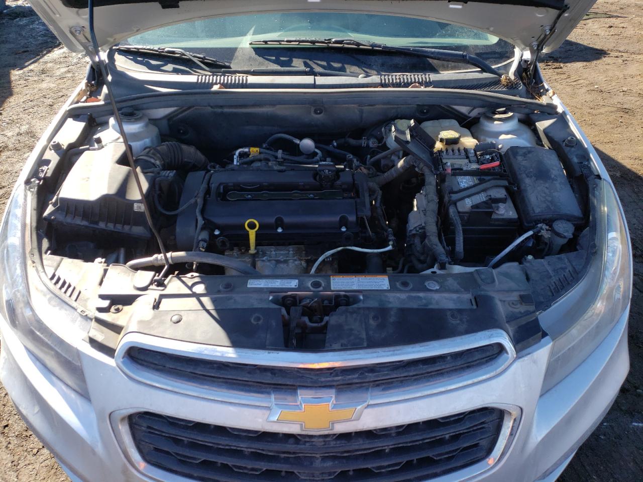 2015 Chevrolet Cruze - Image 11