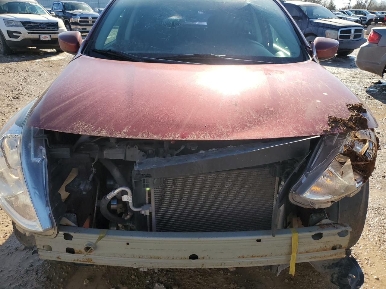 3N1CN7AP5JL886245 NISSAN VERSA 2018