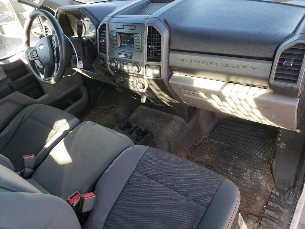 1FTBF2B6XJEB19683 FORD F250 2018