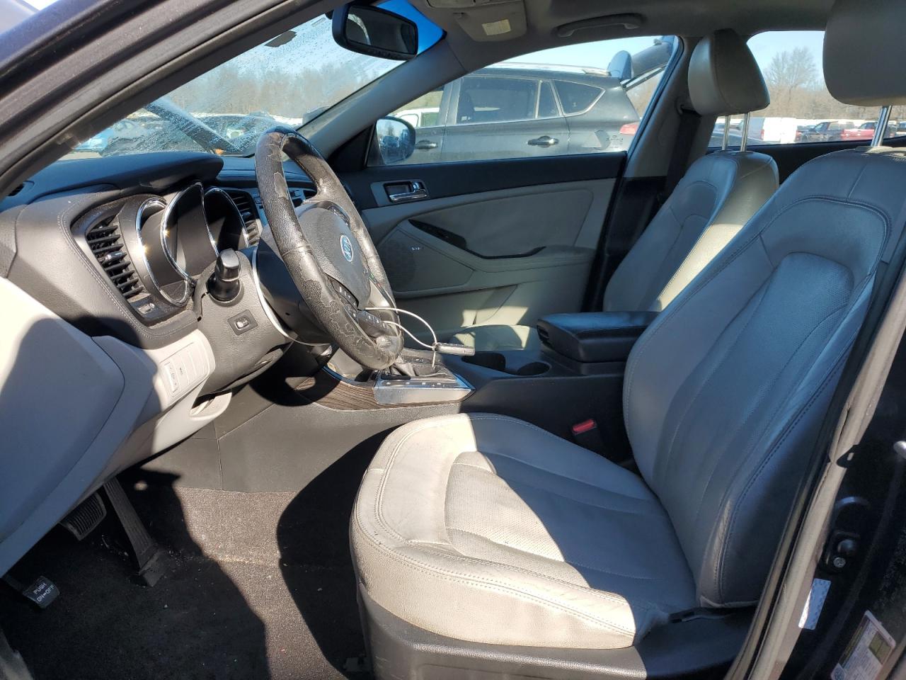 2011 Kia Optima - Image 7