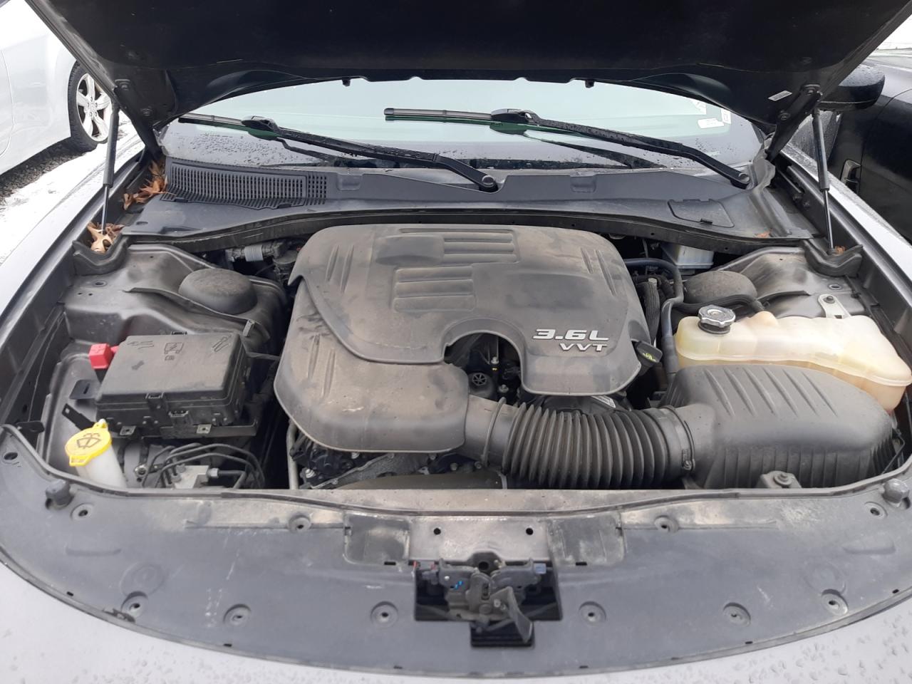 2019 Dodge Charger - Image 11
