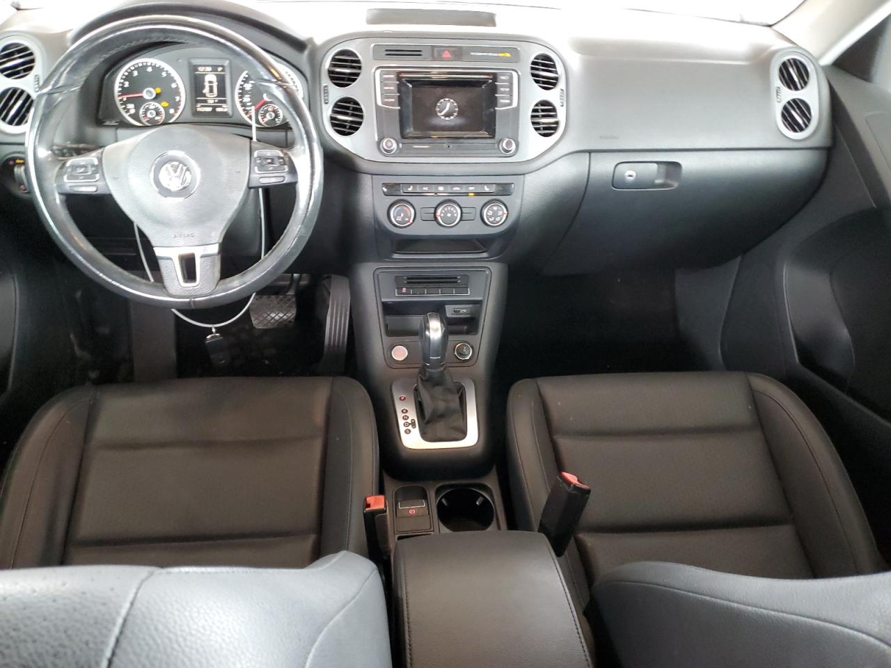 2016 Volkswagen Tiguan - Image 8