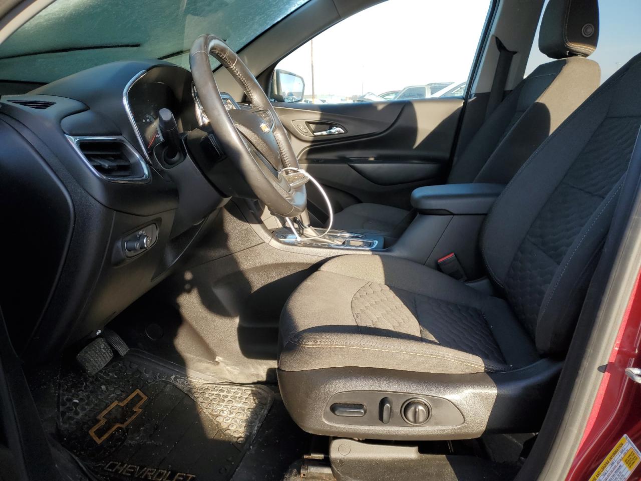 2GNAXSEV3J6106121 CHEVROLET EQUINOX 2018