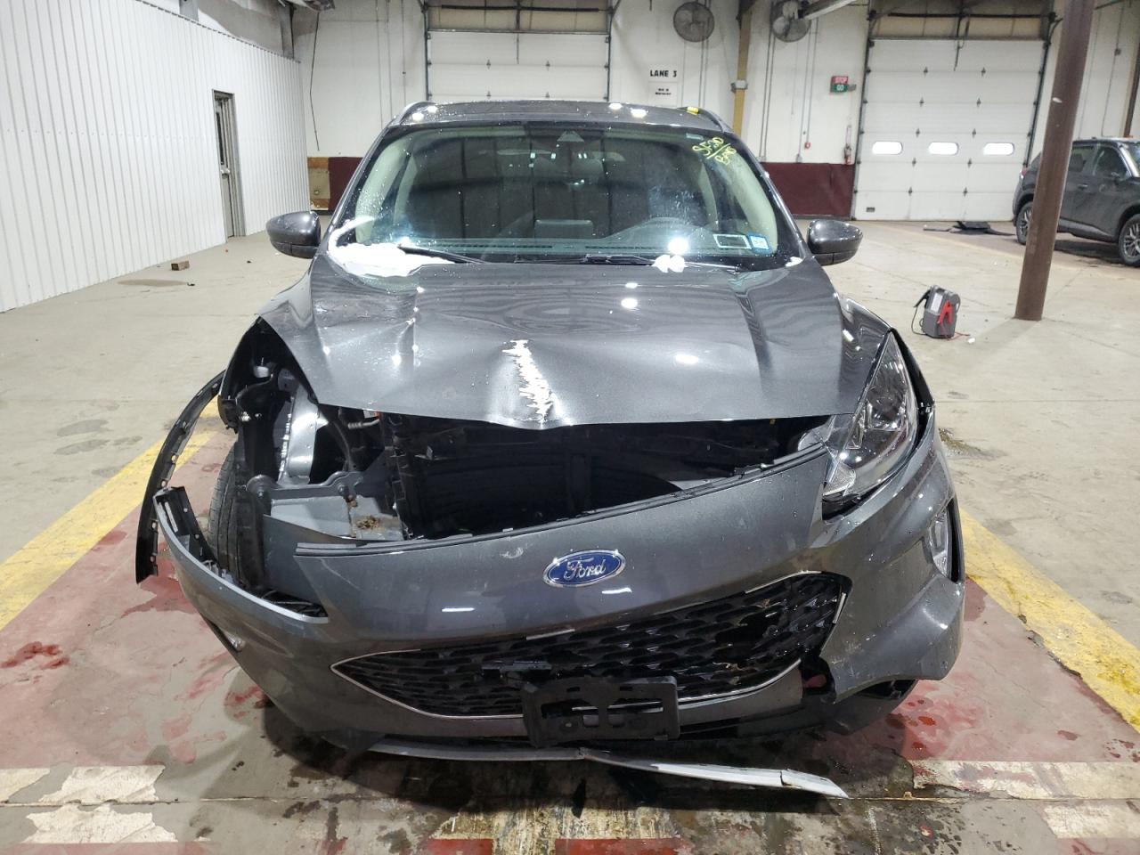 2020 Ford Escape - Image 5