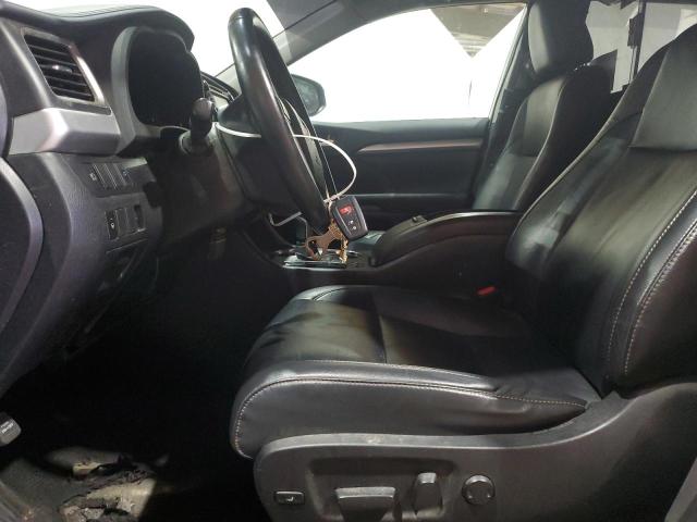  TOYOTA HIGHLANDER 2019 Srebrny