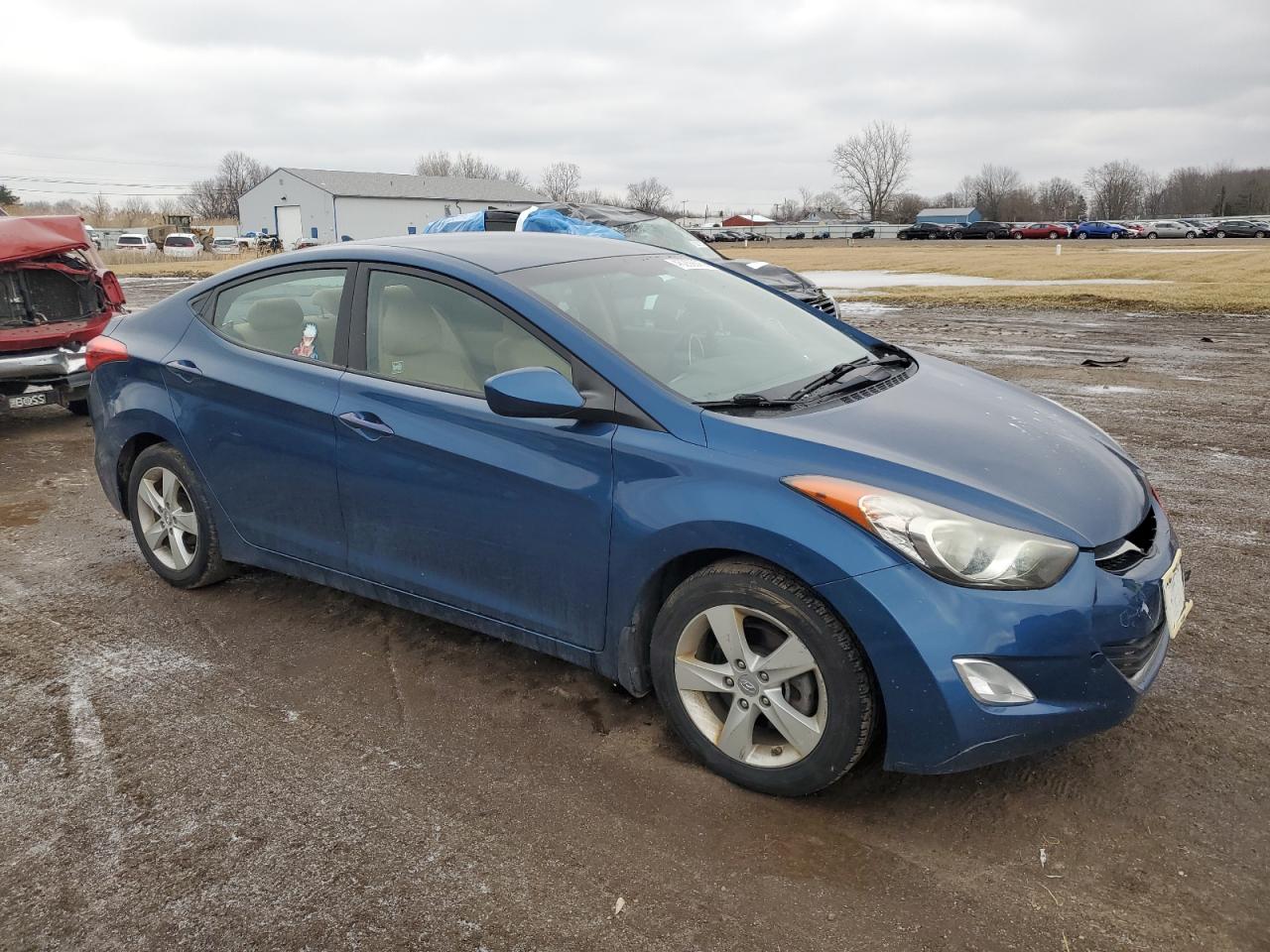 2013 Hyundai Elantra - Image 4