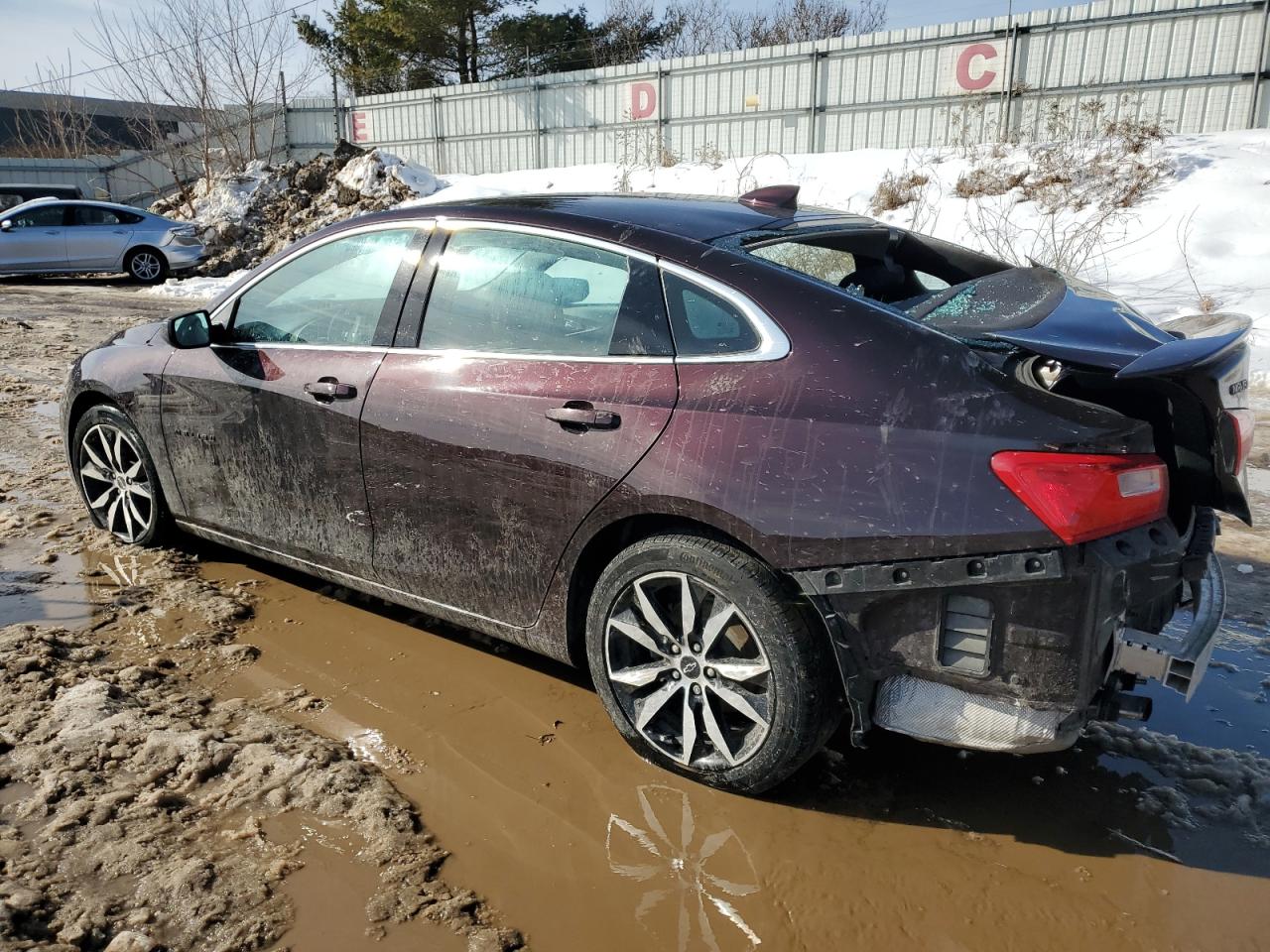 2021 Chevrolet Malibu - Image 2