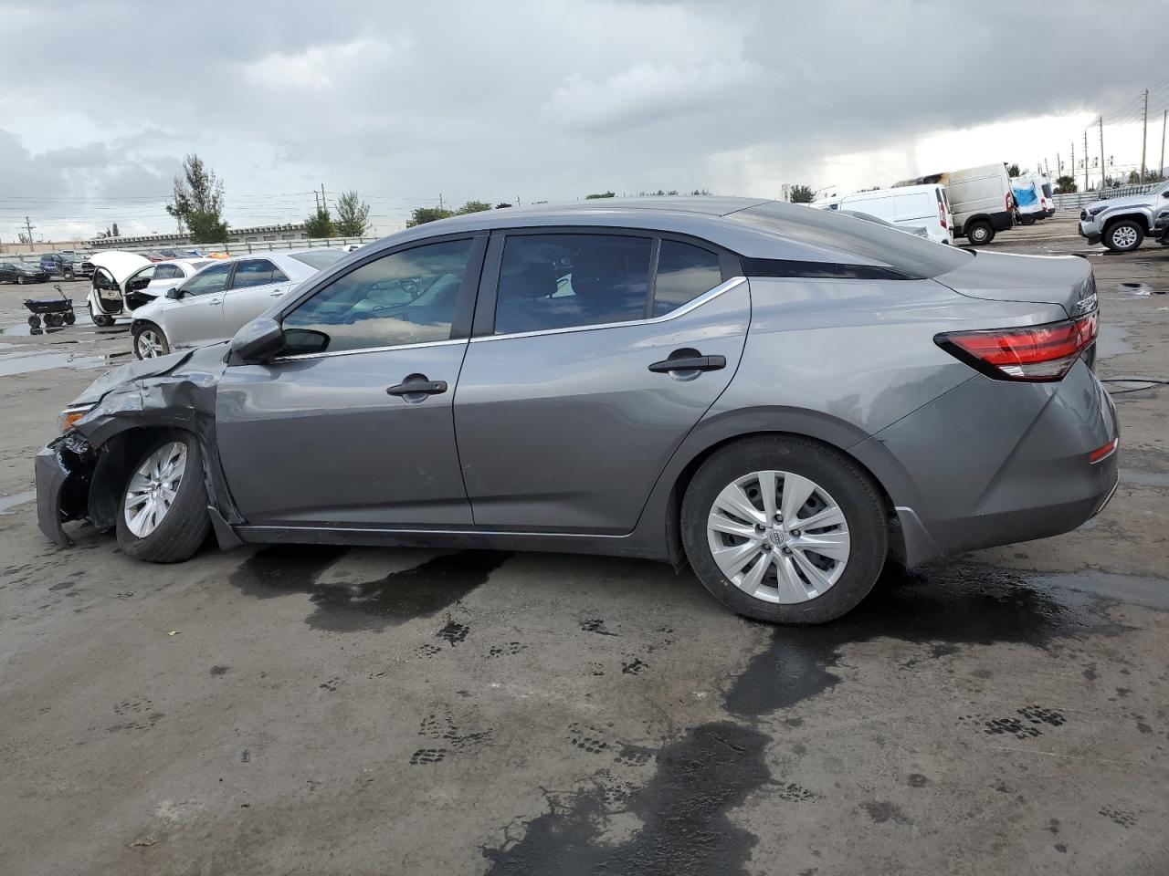3N1AB8BV2RY225113 NISSAN SENTRA 2024