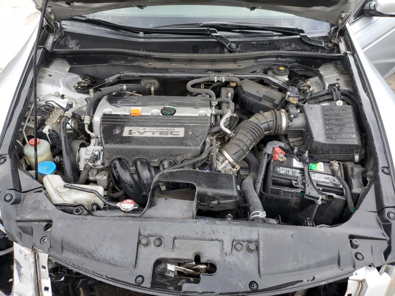 2008 Honda Accord - Image 11