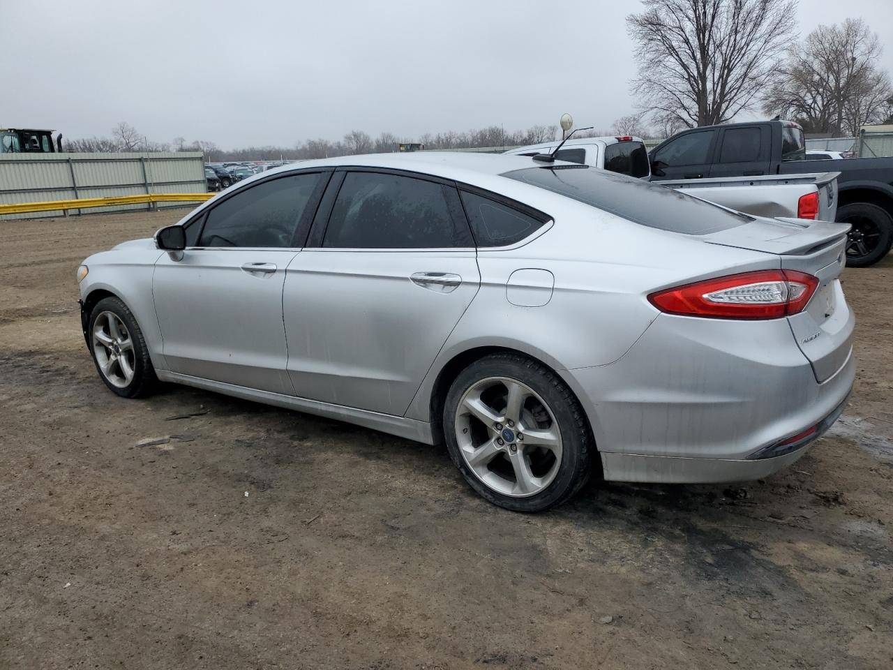 2013 Ford Fusion - Image 2