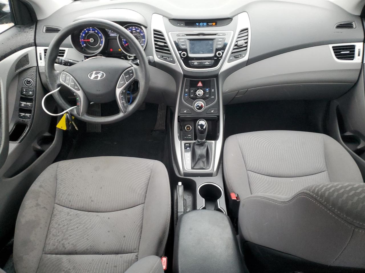 2014 Hyundai Elantra - Image 8