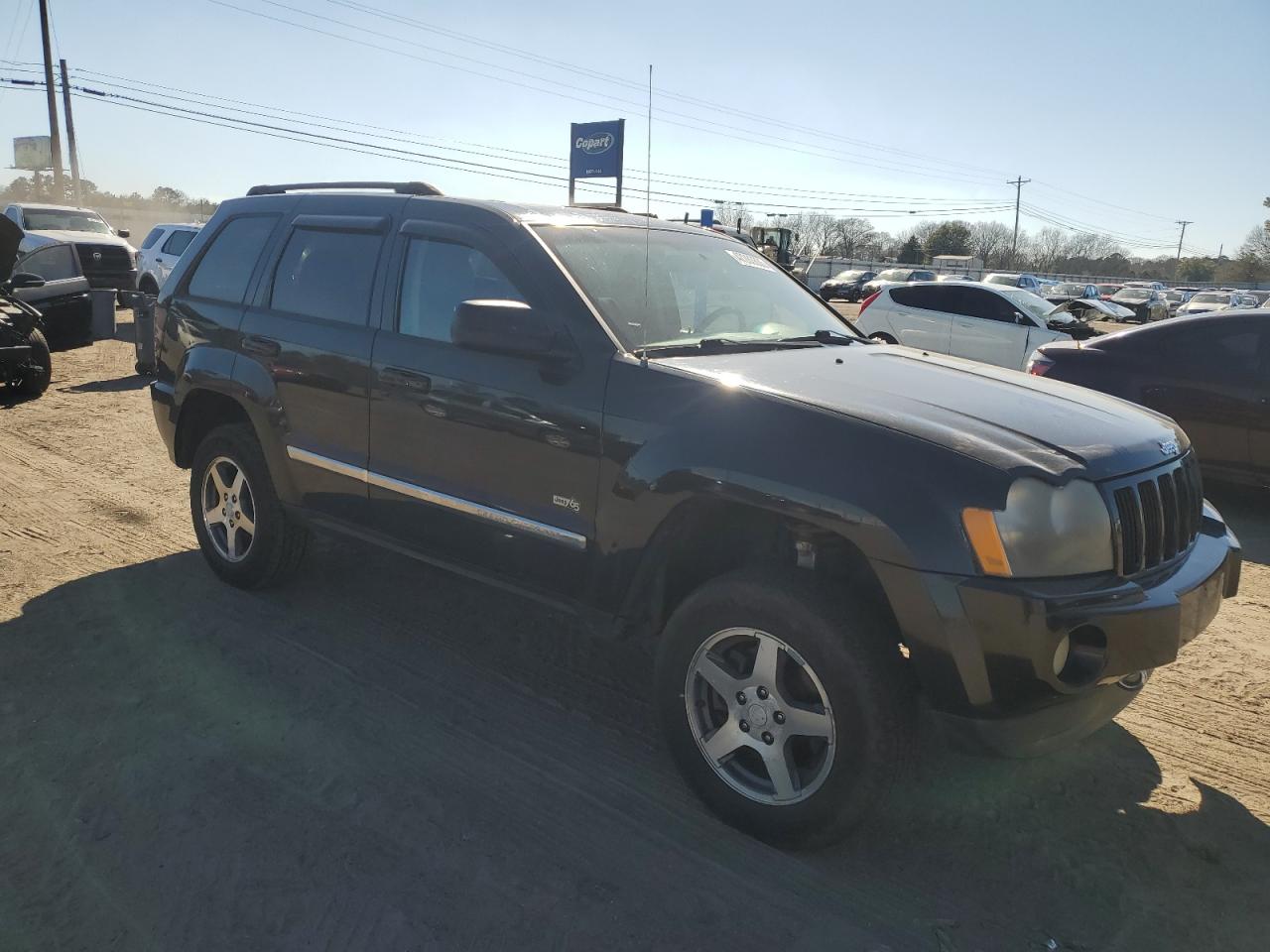 2006 Jeep Grand Cherokee - Image 4