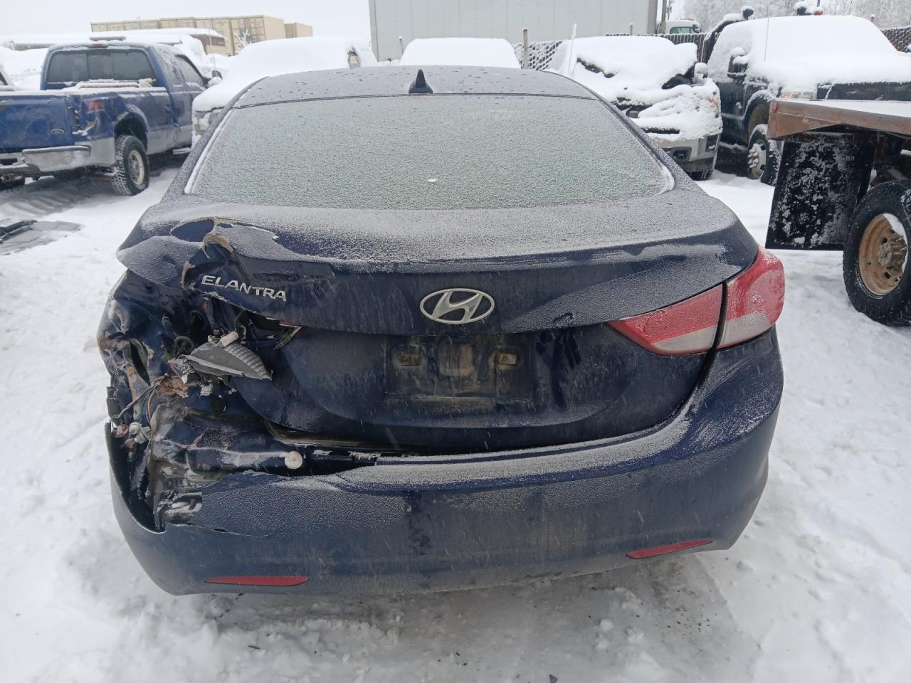 2013 Hyundai Elantra - Image 6