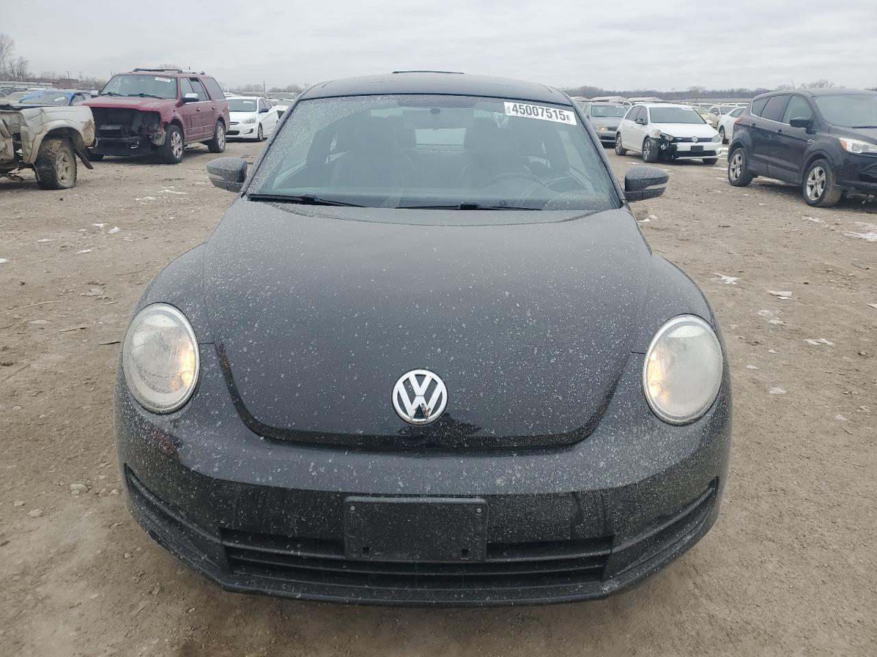 2012 Volkswagen Beetle - Image 5