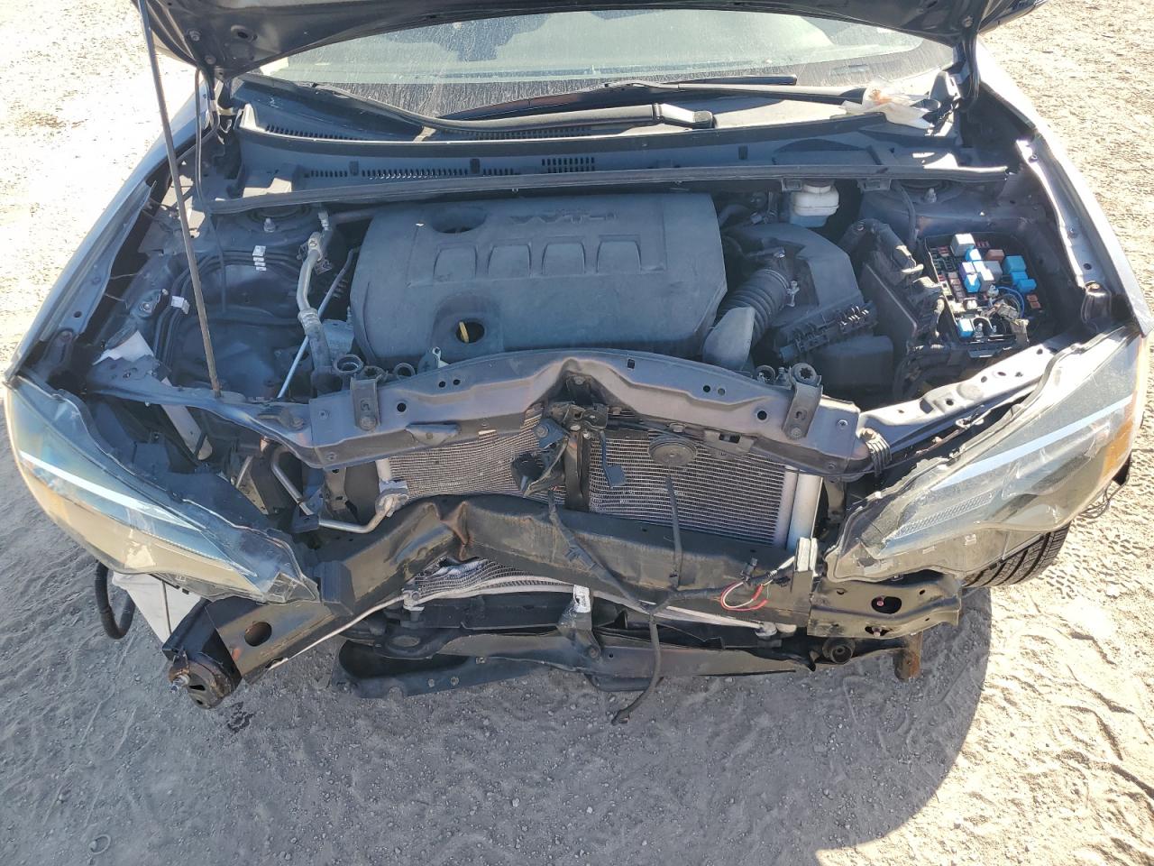 2018 Toyota Corolla - Image 11