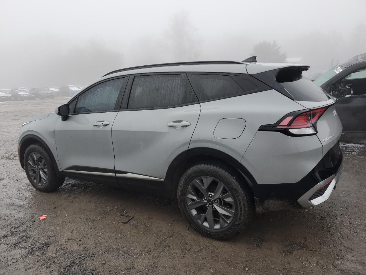 2023 Kia Sportage - Image 2