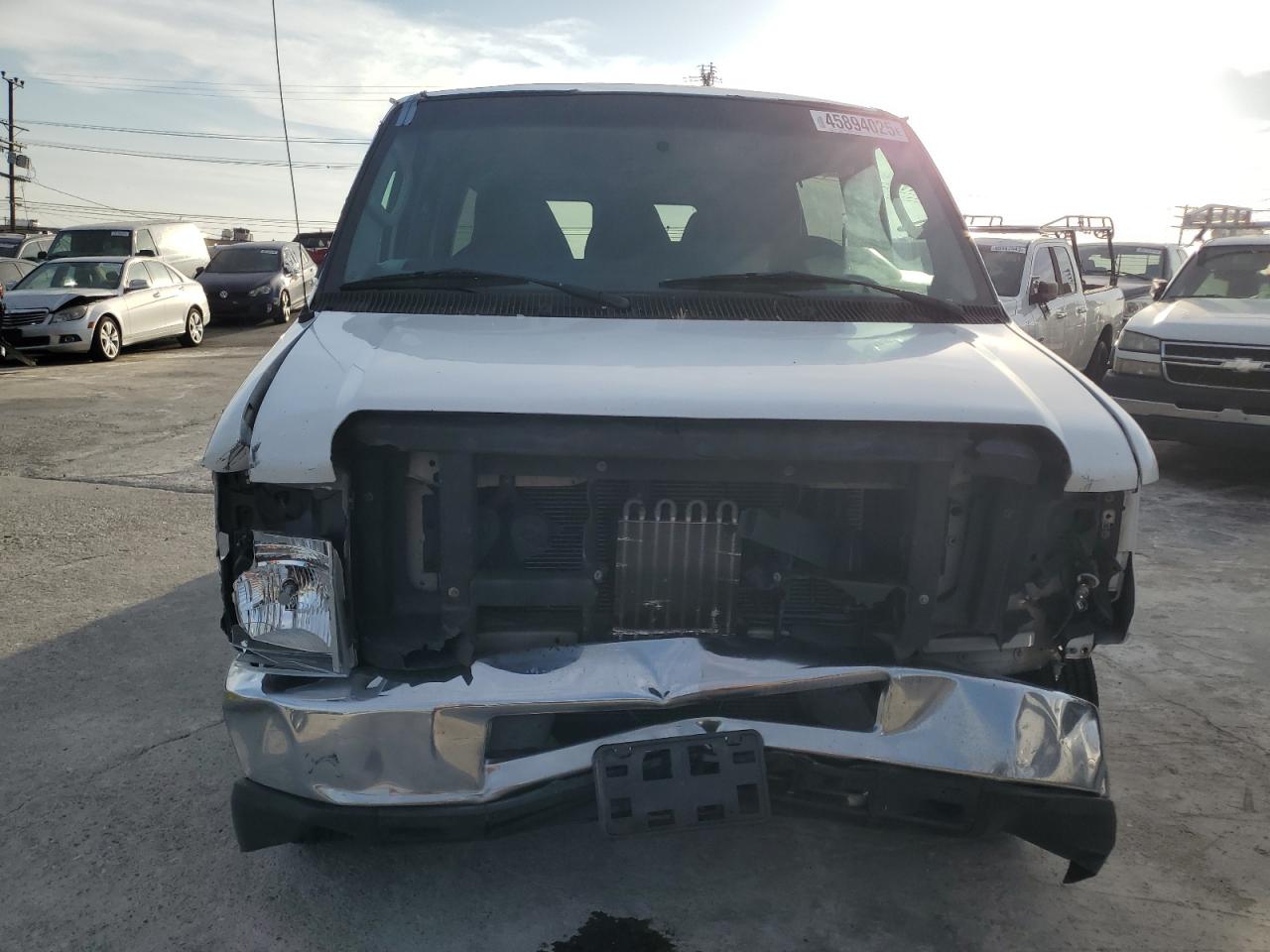 2009 Ford Econoline - Image 5