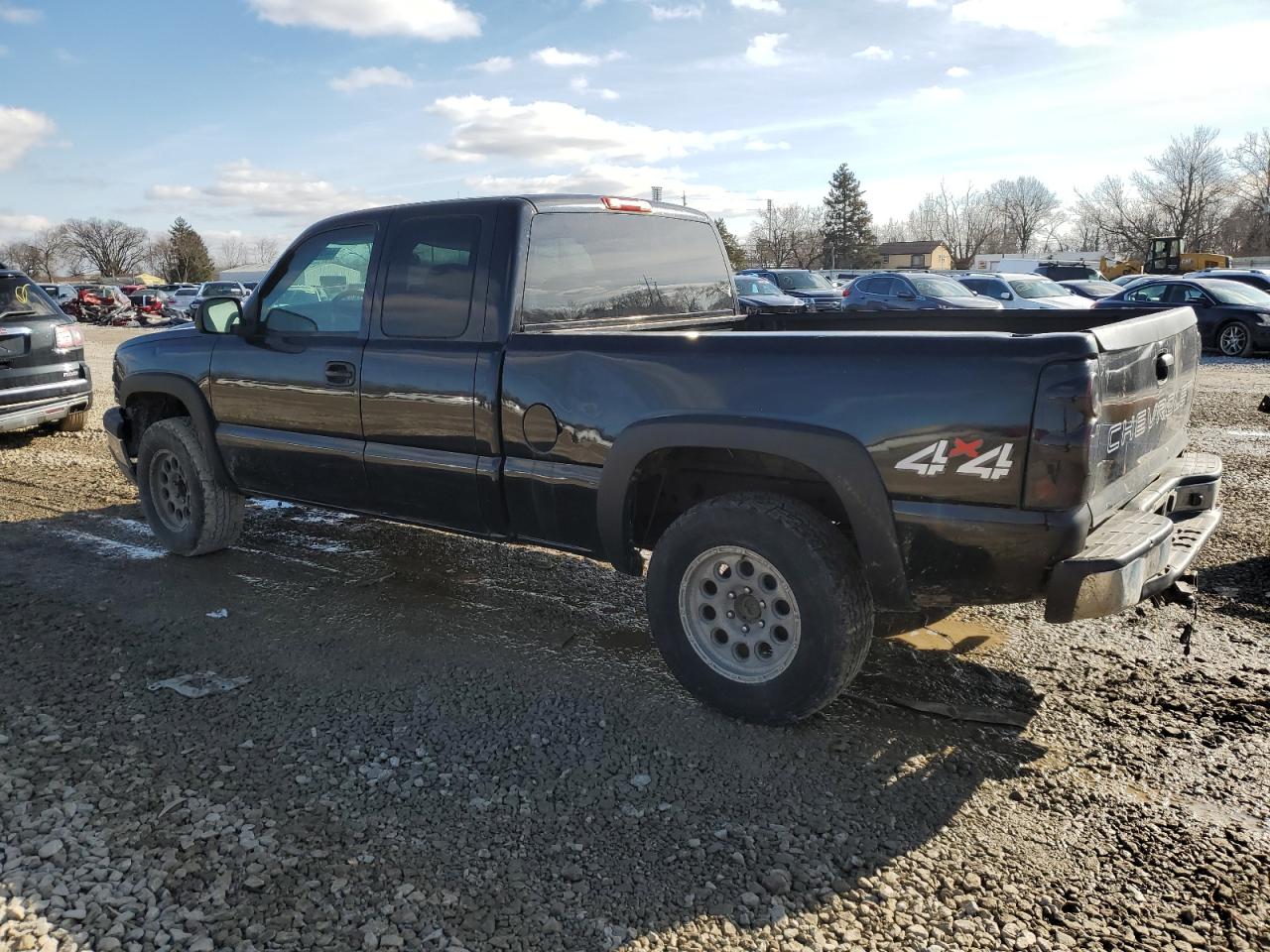 2006 Chevrolet Silverado - Image 2