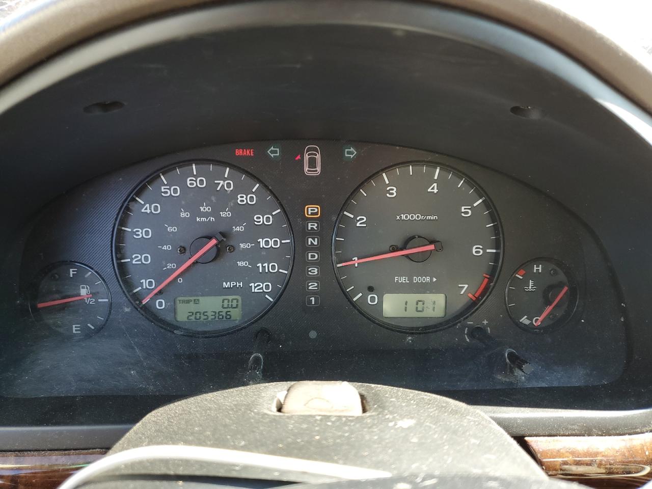 2001 Subaru Legacy - Image 9