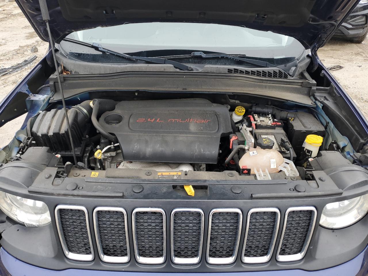 2019 Jeep Renegade - Image 12