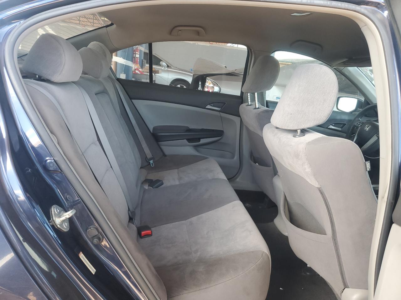 2009 Honda Accord - Image 10